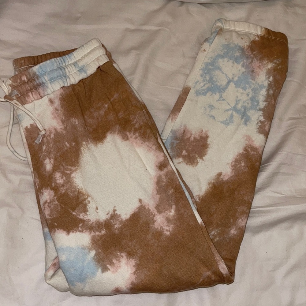 Fun joggers/sweatpants